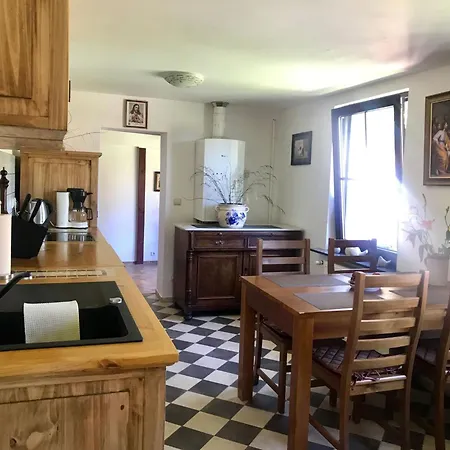 بيت للعطل Kleines In Mit Grossem Garten By Interhome