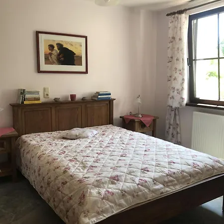 Holiday home Kleines In Mit Grossem Garten By Interhome