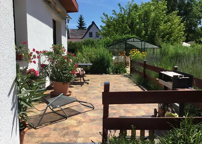 Holiday home Kleines In Mit Grossem Garten By Interhome