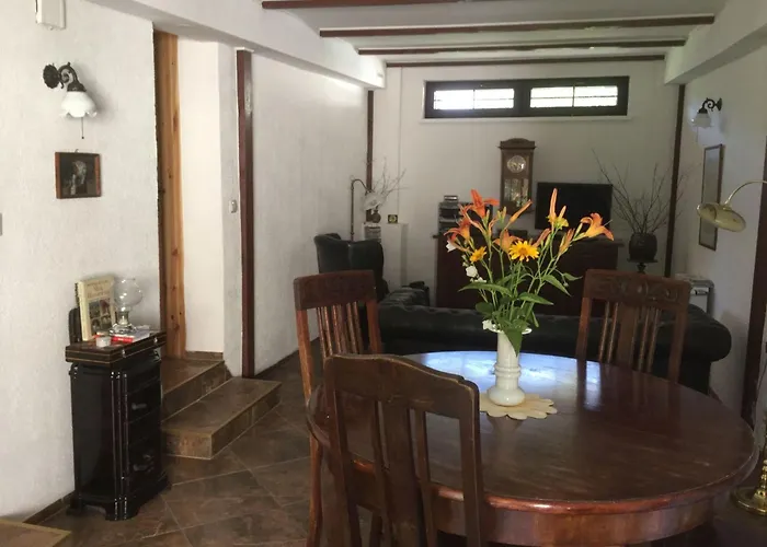 Kleines In Mit Grossem Garten By Interhome Holiday home *