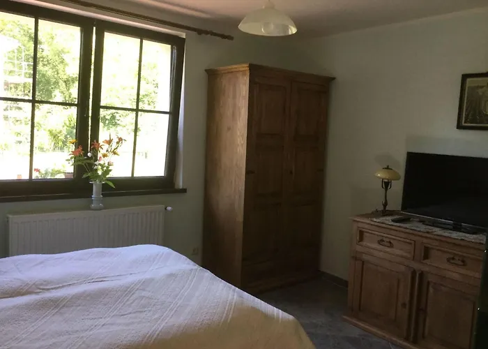 Holiday home Kleines In Mit Grossem Garten By Interhome